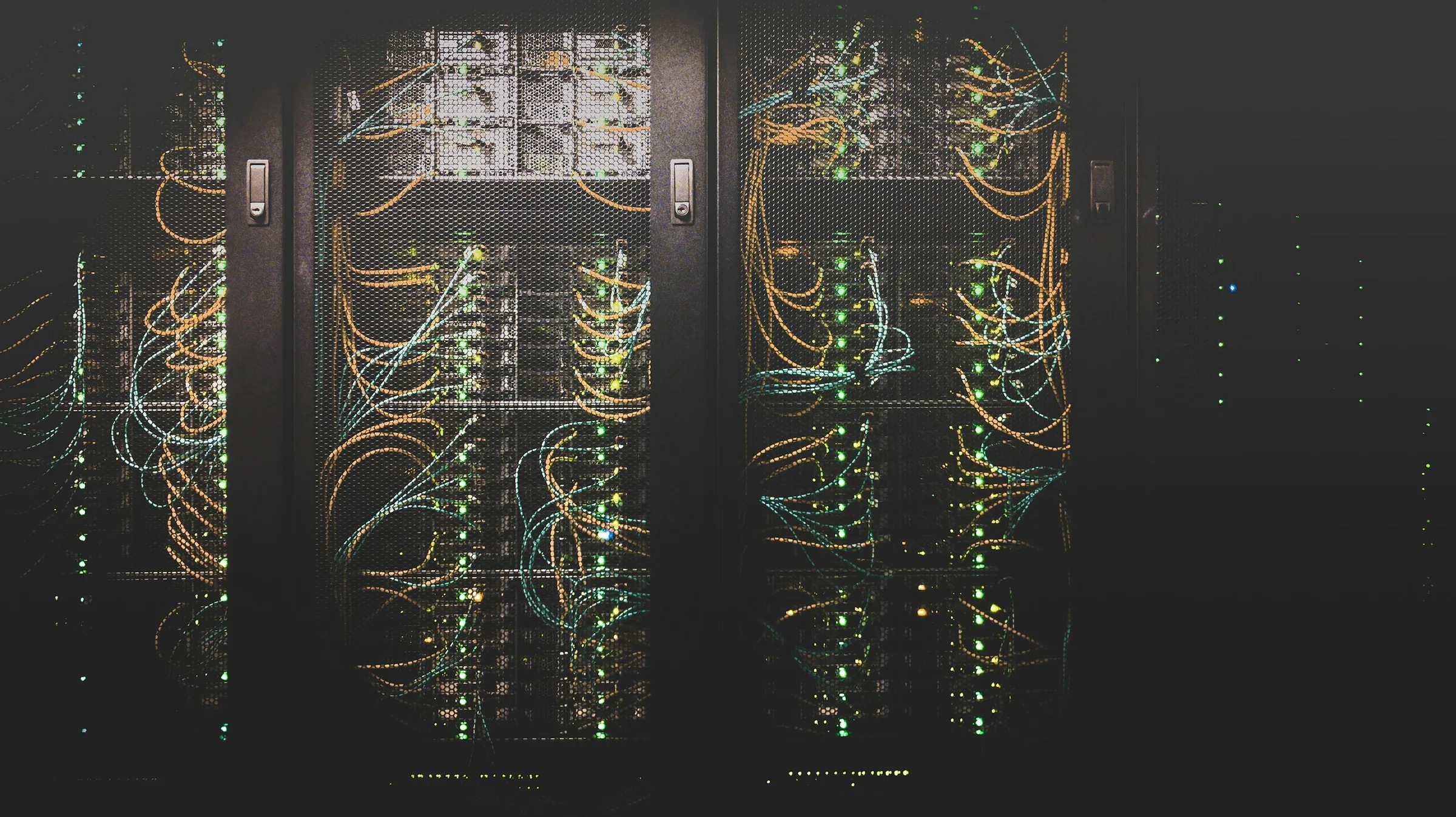 ネットワークとサーバー環境のイメージ
